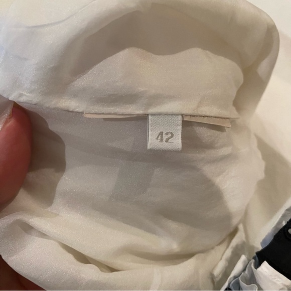 Prada White Poplin Surplice Smocked Waist Black Ruffle Dress Size IT 42- US 6 - Picture 10 of 12